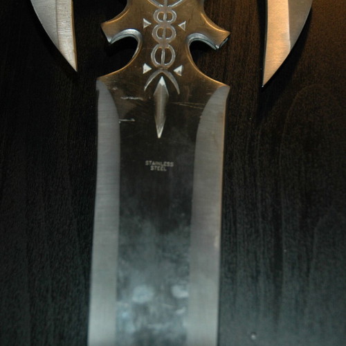 Decorative sword replica kit rae like new