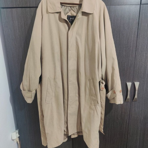 Men's Micro-fibre Beige Belted Raincoat With Zip-Out Quilted Lining Like New
