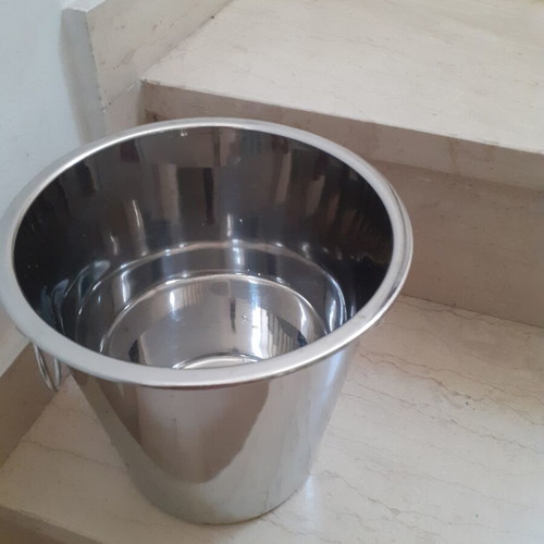 Stainless Steel Champagne Bucket new, 1600g, 21cm height and diameter