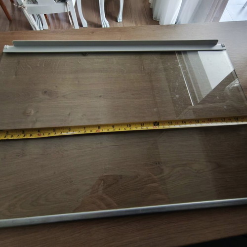Siemens fridge freezer shelves and drawers used