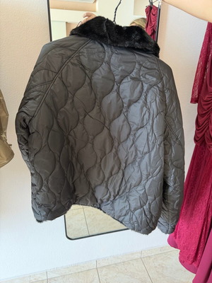 Reversible black jacket new, size medium