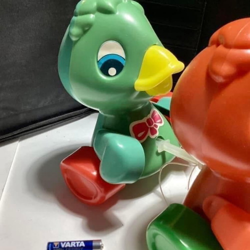 Apergis Ta Papakia 1970s toy new with friction sound