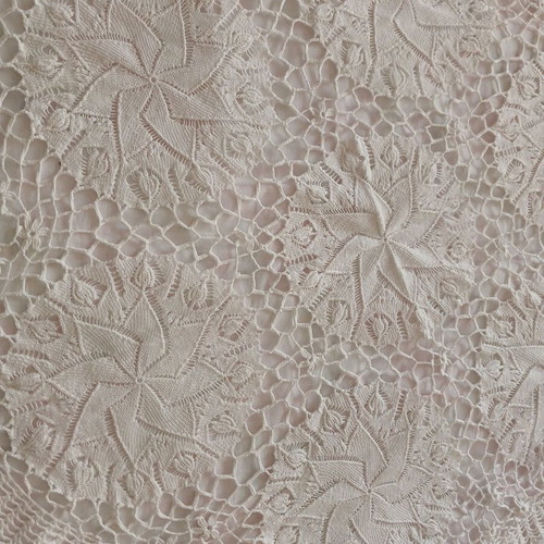 Small Crochet Round Tablecloth like new, white 0.75m