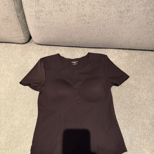 Yamamay sport top size L like new, black