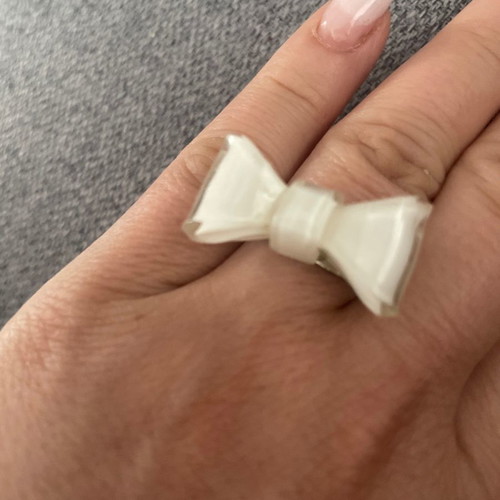 Ring with bow used, adjustable