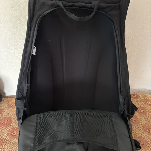 Course Motorcycle Bag like new, hard shell with laptop compartment