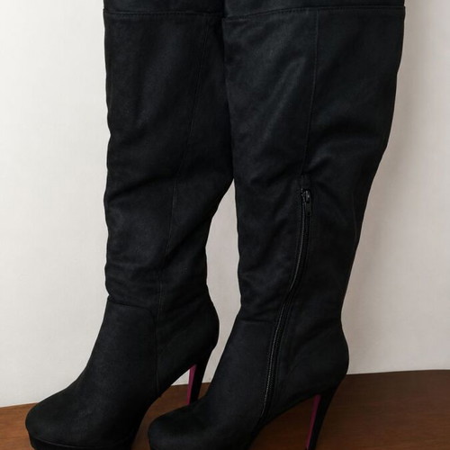 Black suede tall boots size 38 used with platform sole