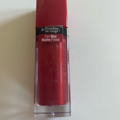 Bourjois Velvet liquid lipstick 01 red matte like new