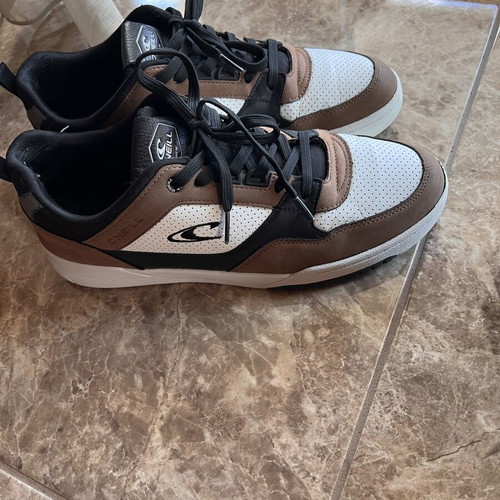 O'Neill Cambria Men Low Sneakers size 45 like new, brown white black