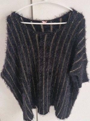 Sweewe blouse with 3/4 sleeves, like new, black and gold