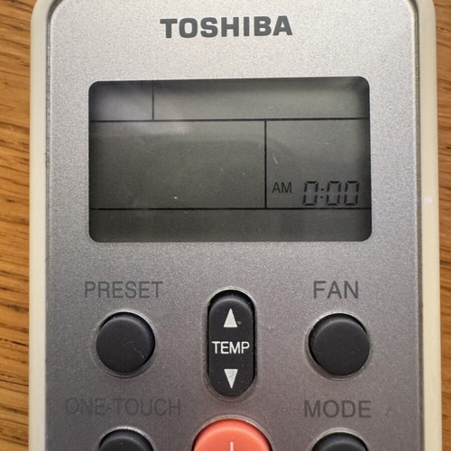 Toshiba A/C Remote Control WH-L03SE like new