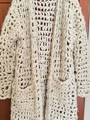 Betty Barclay knitted cardigan used, beige, size M