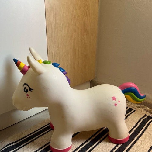 Hop Hop inflatable unicorn used 55x27x42cm