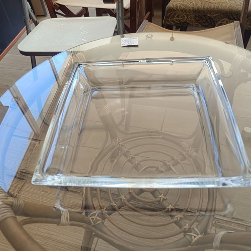 Large square glass bowl, thick heavy transparent glass