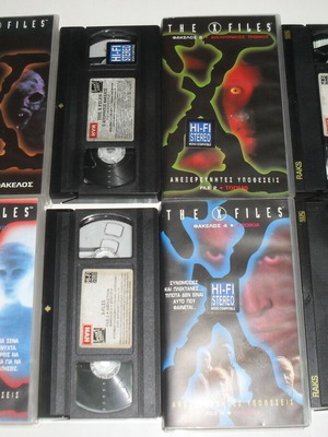 X-FILES 4 VHS video cassettes like new with subtitles