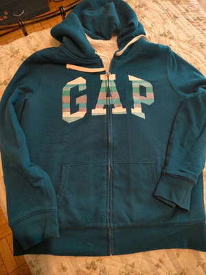 Gap hoodie size L like new with kangaroo pockets