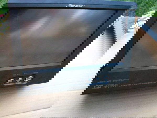 PIONEER AVH-5700DVD