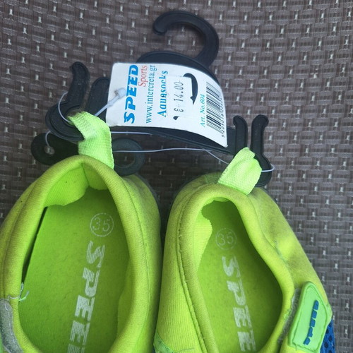 Speedo green and blue water shoes size 35 like new