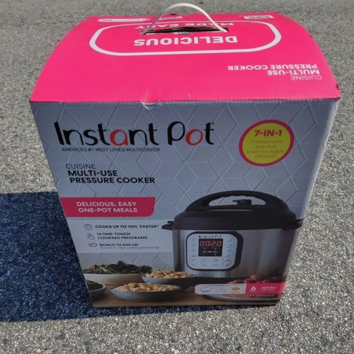 Instant Pot Duo 7-in-1 multicooker like new, 1000W, 5.7lt silver
