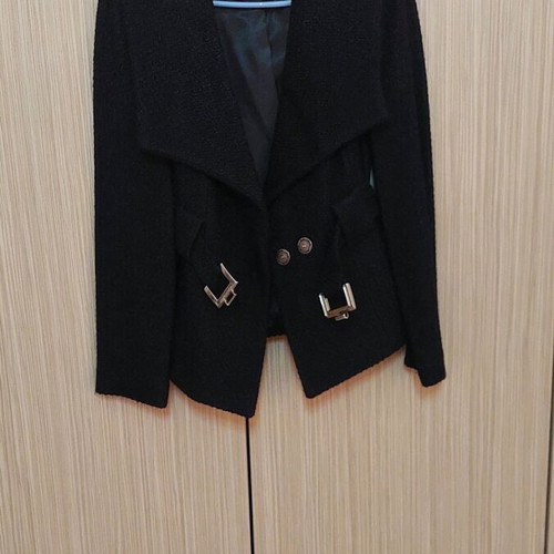 Iso black hemipalto like new, size L