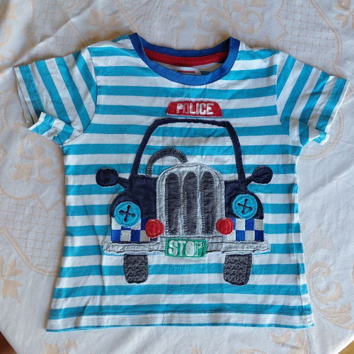 Cotton short-sleeve t-shirt for 2-year-old boy, like new