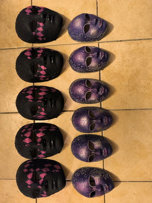 Decorative carnival masks like new, set of 11 with witch hat