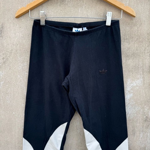 Adidas legging used, size M, black and white
