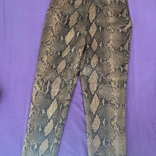 Zara fitted animal print pants like new