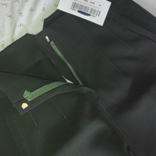 Kelly's olive high-waisted suit pants new, size M