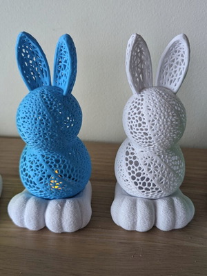 Bunny lamp like new