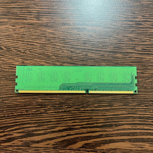 Samsung 4GB DDR3 DIMM Desktop RAM used, 1333MHz PC3-10600U