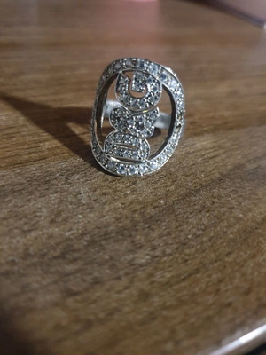 Silver ring with rhinestones like new