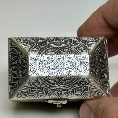 Metal Jewelry Box with Ornate Oriental Reliefs like new