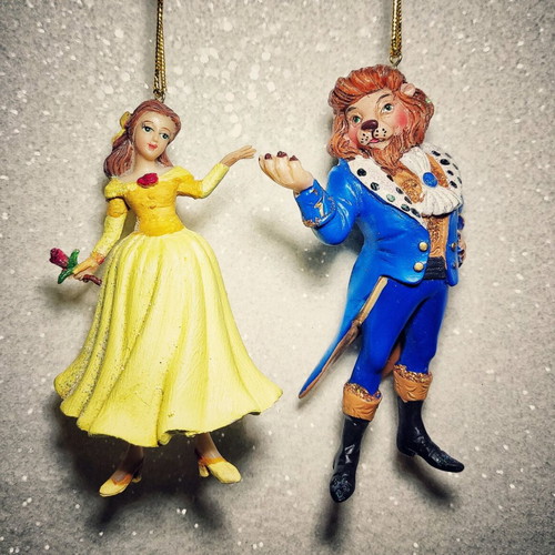 Hanging ornaments new, Beauty and the Beast, size 11 cm