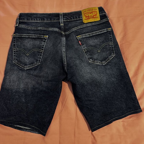 Levi's bermuda shorts like new, blue, size M