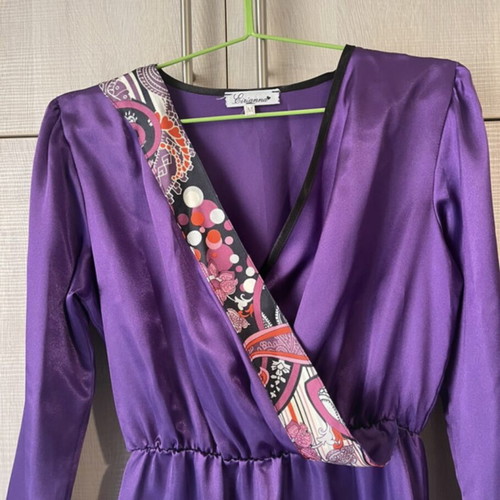Kimono-style satin dress purple, like new, size Medium