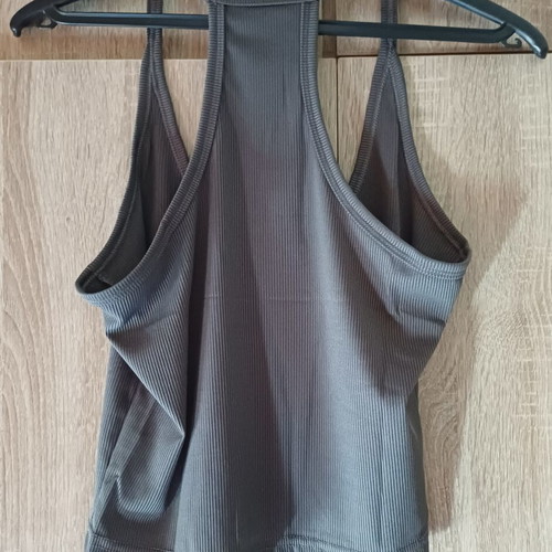 Women's Athletic Tank Tops like new, size S, brown and dark gray