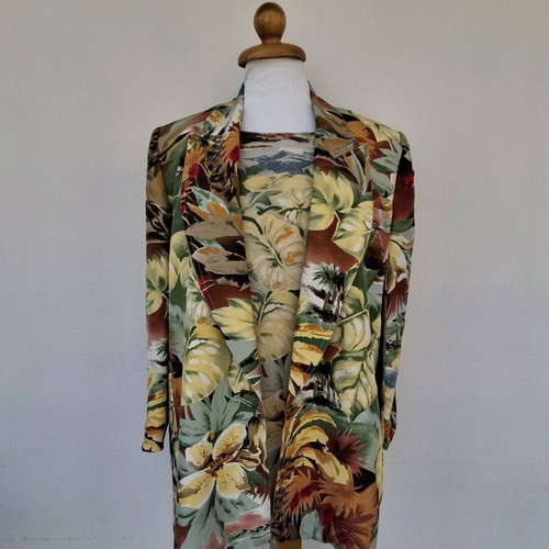 Stephania jacket and top like new, yellow