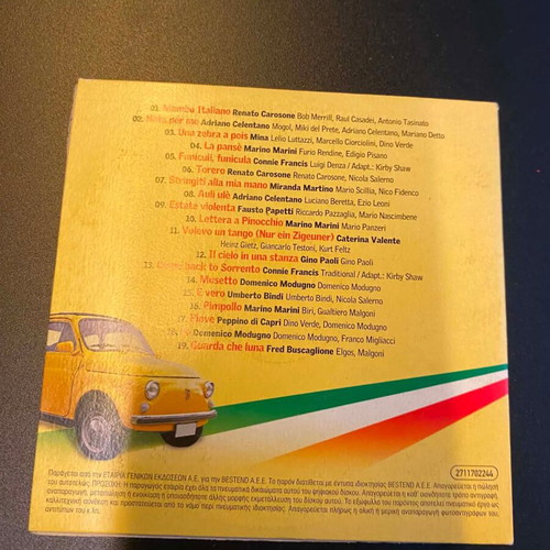 Italian music CD pack of 4, like new