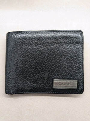 Calvin Klein leather wallet used, black