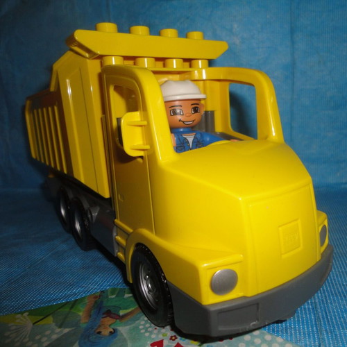 Lego Duplo 5651 Construction Dump Truck like new, rare set