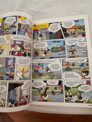 Disney Komix #240 comic book