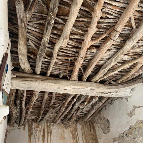 Stone house with independent studio for renovation in Damarionas Naxos
