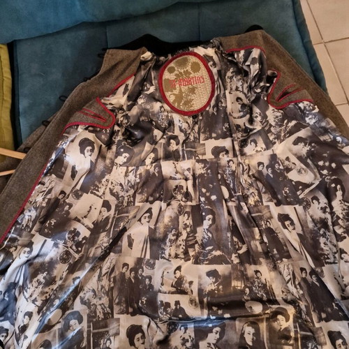 Velvet half coat like new, size M