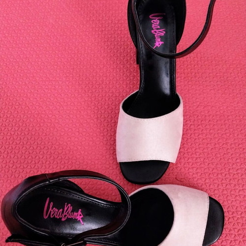 Vera Blum women's sandals used, size 38, thick heel