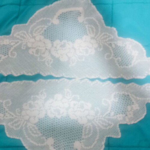 Lace handmade, set of 2 pieces for table runner like new