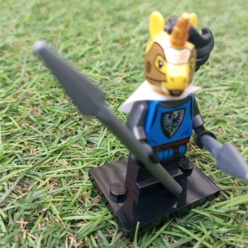 Lego Medieval Unicorn Knight like new Black Falcon