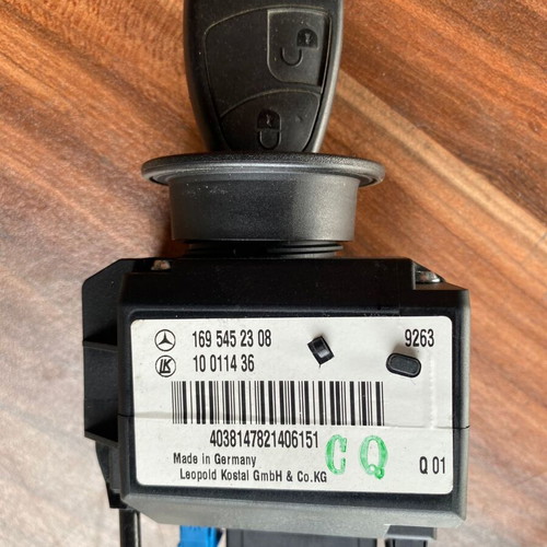 Key and Ignition Switch for Mercedes-Benz B-Class Hatchback W169 used