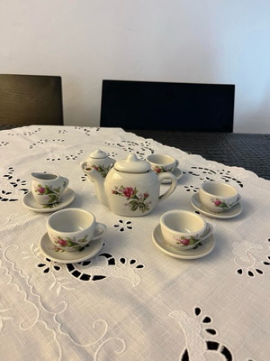 Vintage decorative miniature tea set like new