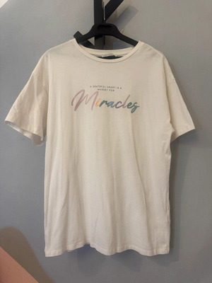 Long t-shirt like new, cotton, white with print